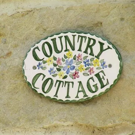 Country Apartment *